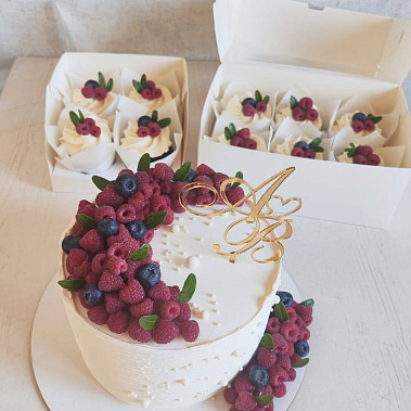 «Пиршество ягод» купить - рубцовск.сладкоежкин.рф